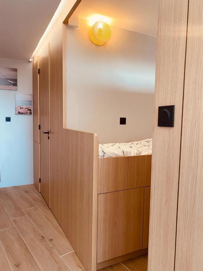 Le Cali, P2 Cabine Dans Une Residence Avec Piscine, Vue Mer Et Parking Prive Λα Γκραντ-Μοτ Εξωτερικό φωτογραφία